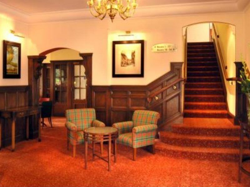 HOTEL CLARION COLLECTION BUCKERELL LODGE EXETER 4 United Kingdom